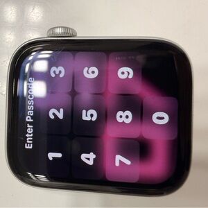 Apple Watch (sliver) 6 series with 3 bands and multiple bumpers